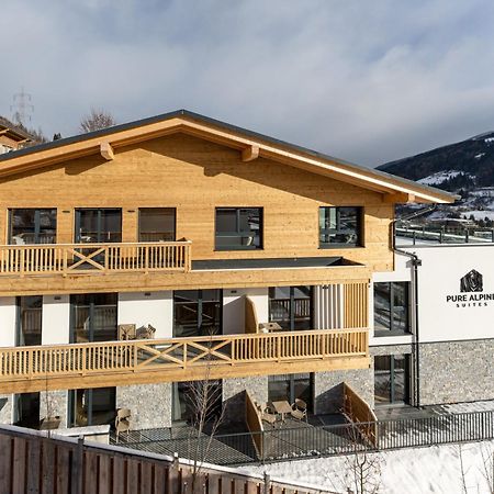 Pure Alpine Suites 斯拉德明 外观 照片